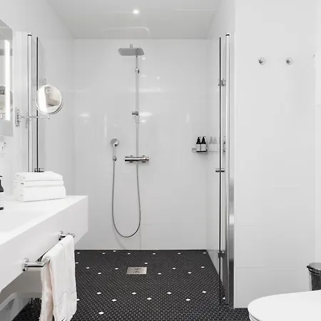 Hotelli Matts 4*